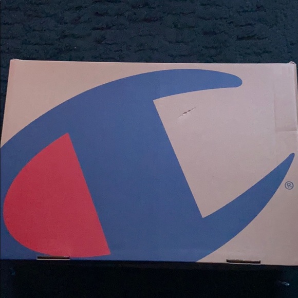 Champion Rally Crossover - Picture 2 of 5